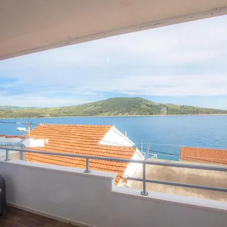 Apartament Gallery *